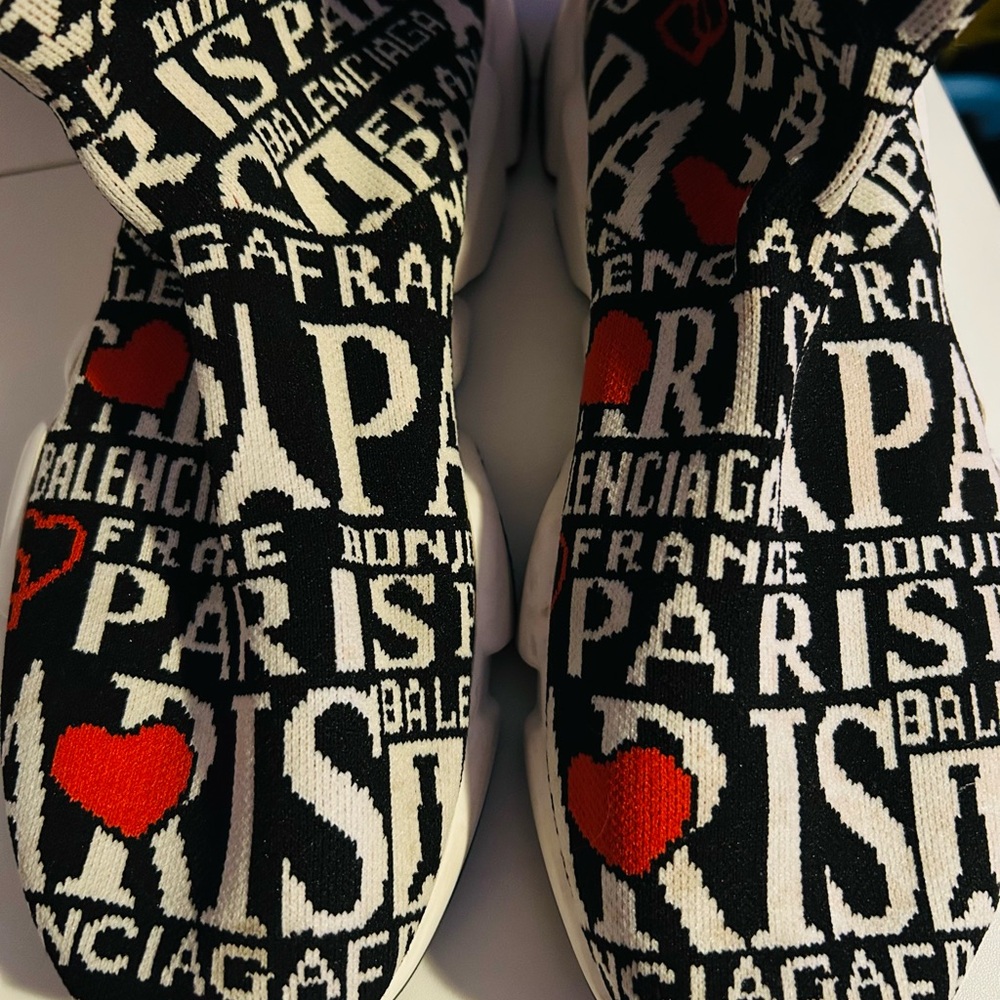 Balenciaga Black and White Paris Print Sneakers - Picture 2 of 8